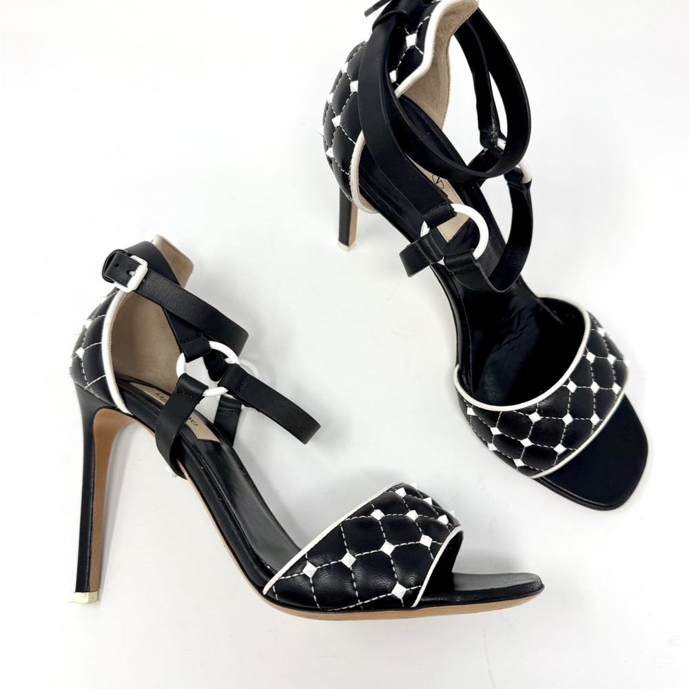 Valentino Garavani Quilted Rockstud Ankle Strap Sandals in black and white - Picture 15 of 15